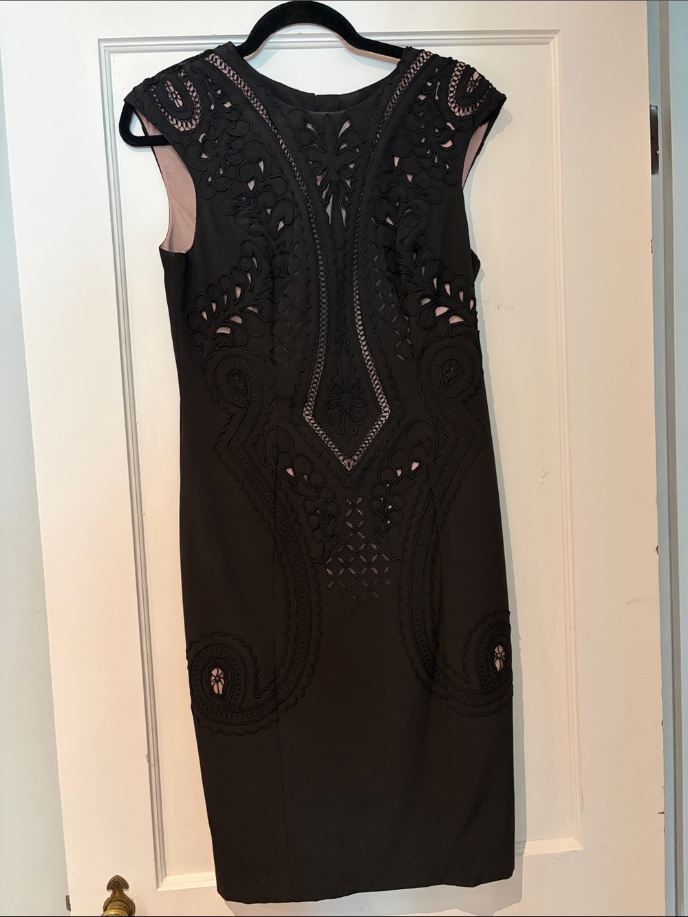 Karen Millen Black Embroidered Cocktail Dress – Size 8